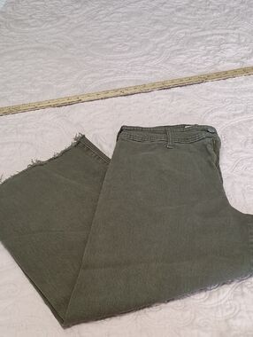 Universal Thread Classic High-Rise Wide Leg Jeans in Olive Green